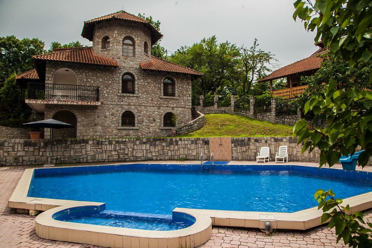 Exclusive House Legacy Villa Smederevo Luaran gambar